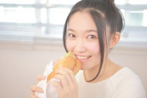 矯正中　食事　食べ物　注意
